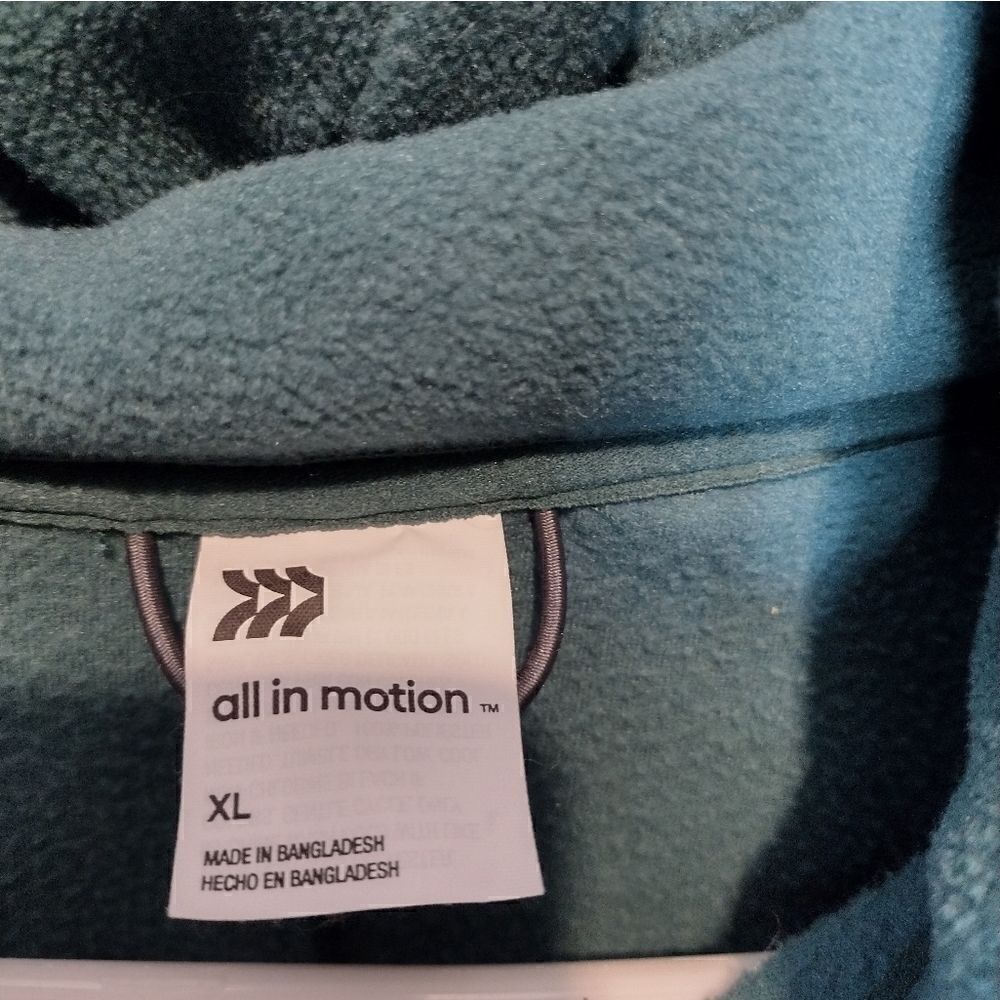 All in Motion pullover top - Picture 5 of 8